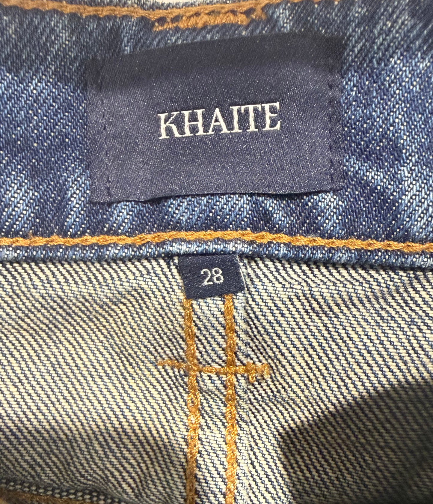 BNWT Khaite 'Shalbi' Jeans, 28