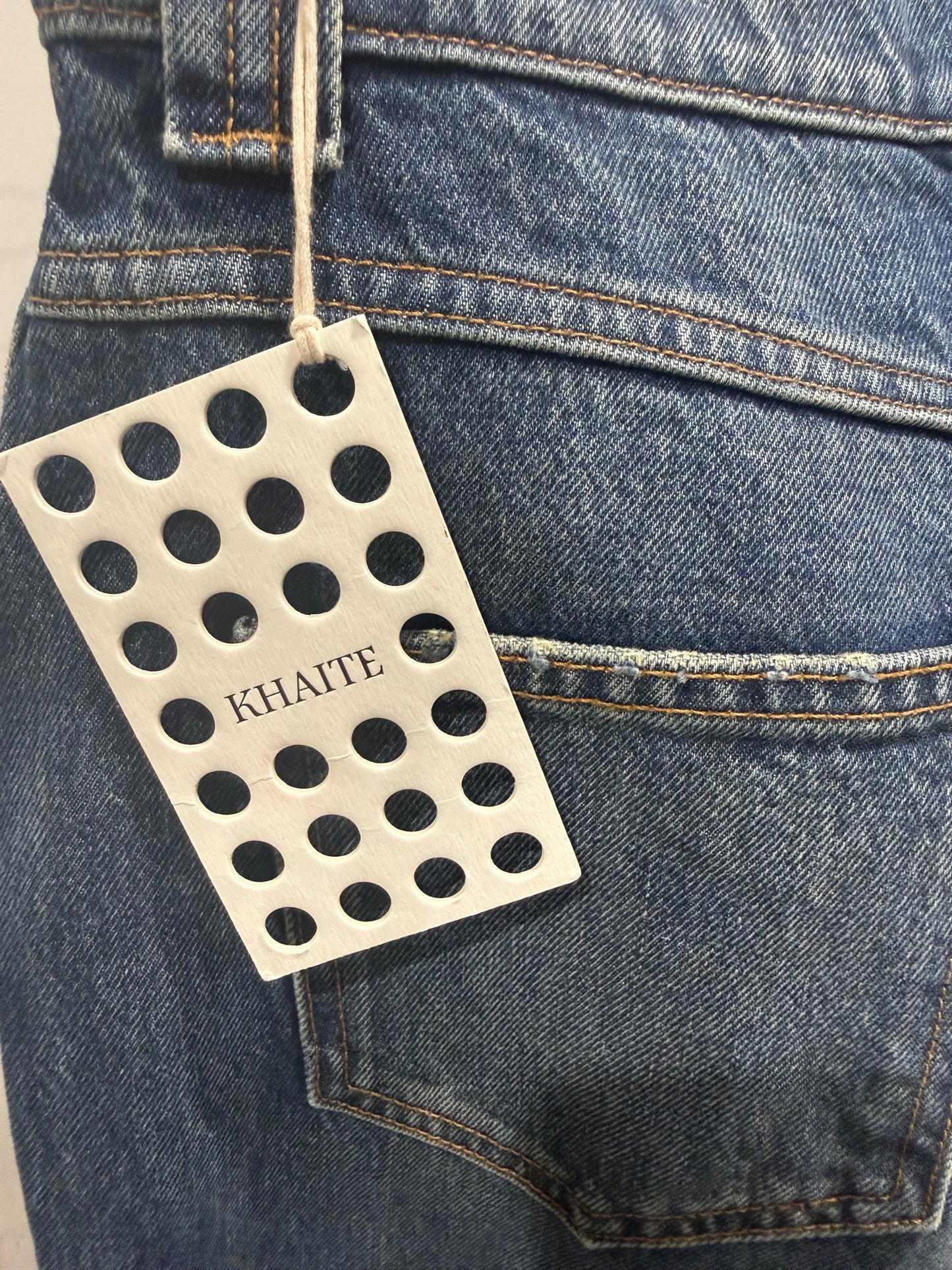BNWT Khaite 'Shalbi' Jeans, 28
