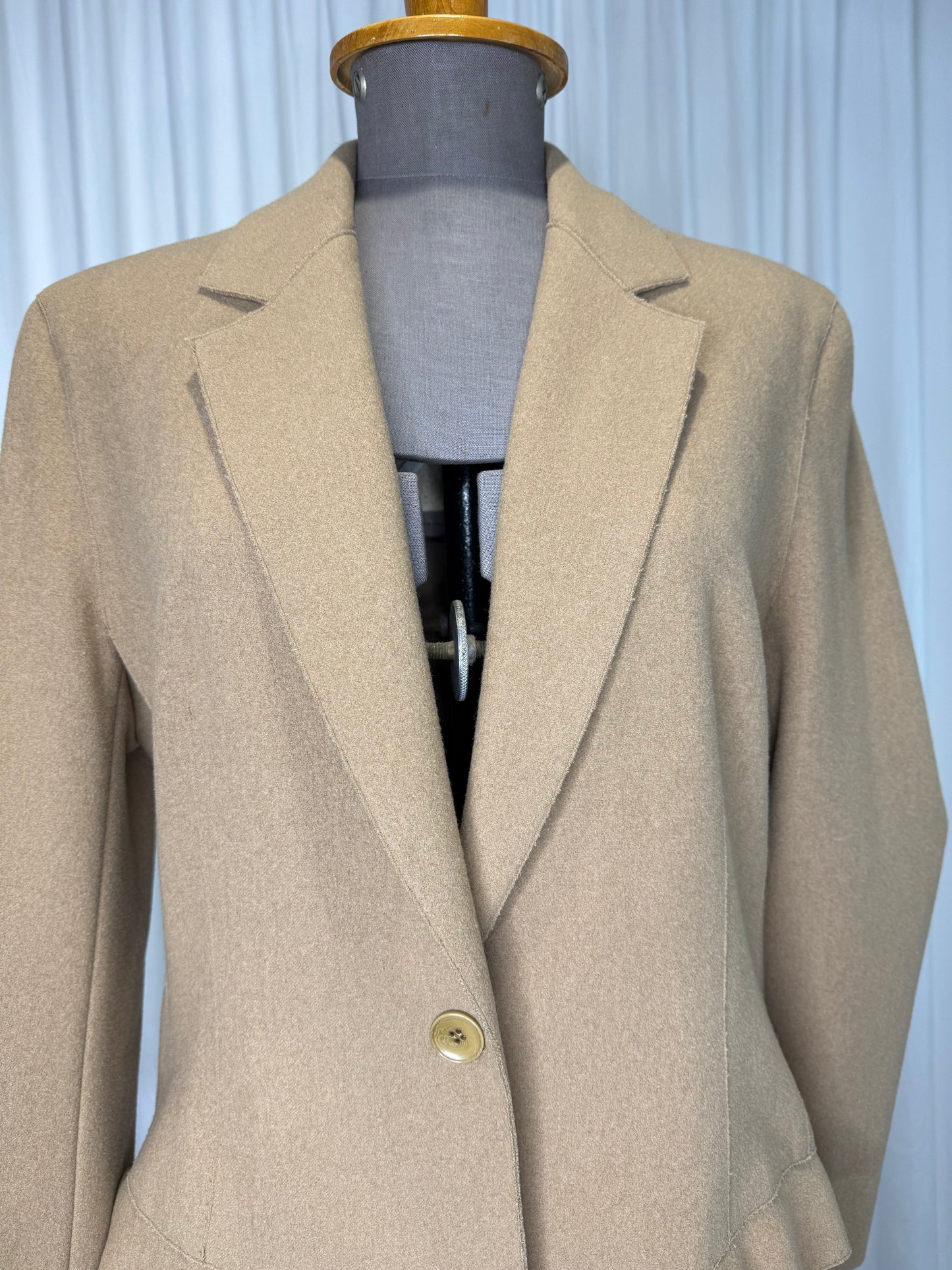 Calvin Klein Collection 1994 FW Camel Coat, 6 US
