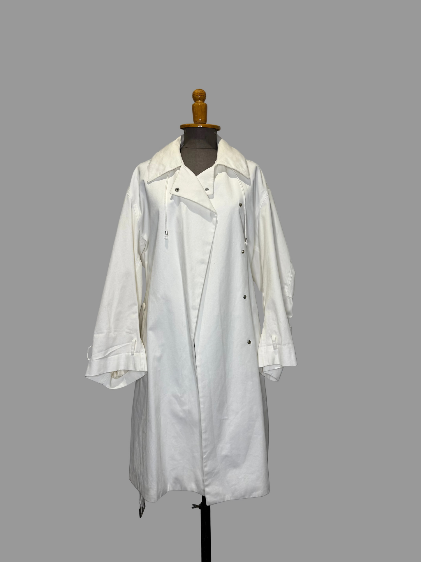 Calvin Klein Collection SS 2002 White Trench Coat