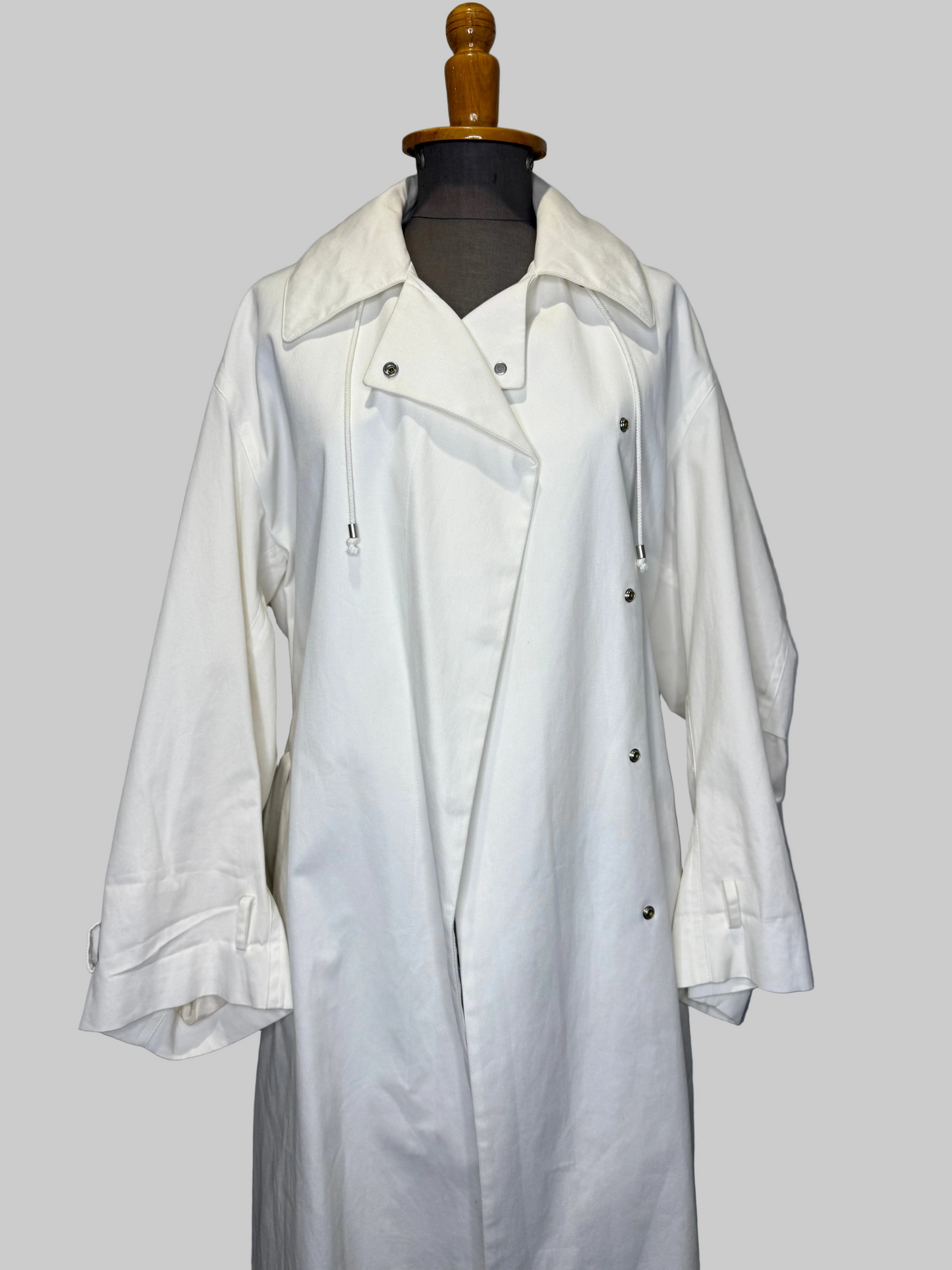 Calvin Klein Collection SS 2002 White Trench Coat