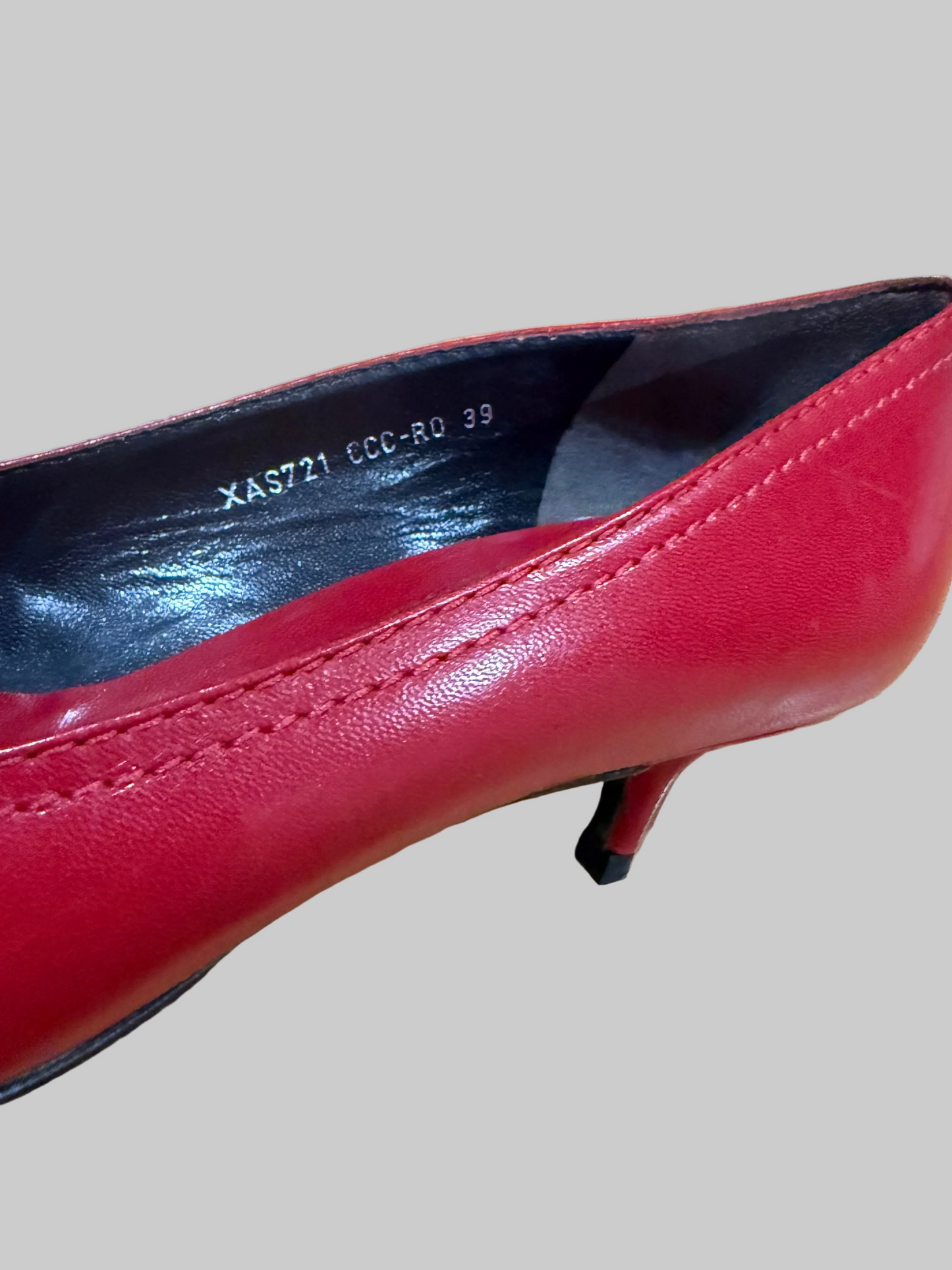 Valentino Garavani red pointed pumps, c. late 1990s, 39 (deadstock)