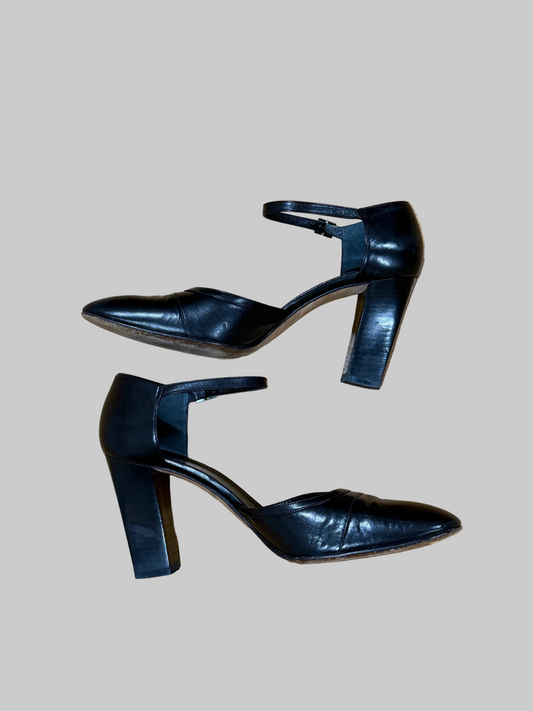 Calvin Klein Collection Fall 1996 Mary Jane Black Heels, 8