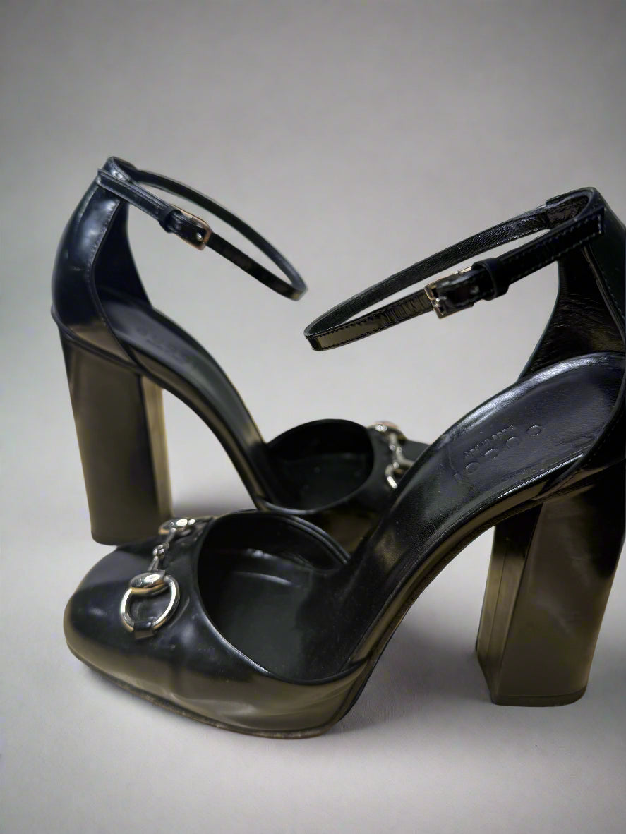Gucci Black Patent Leather Horse-bit Mary Jane Heels, 37