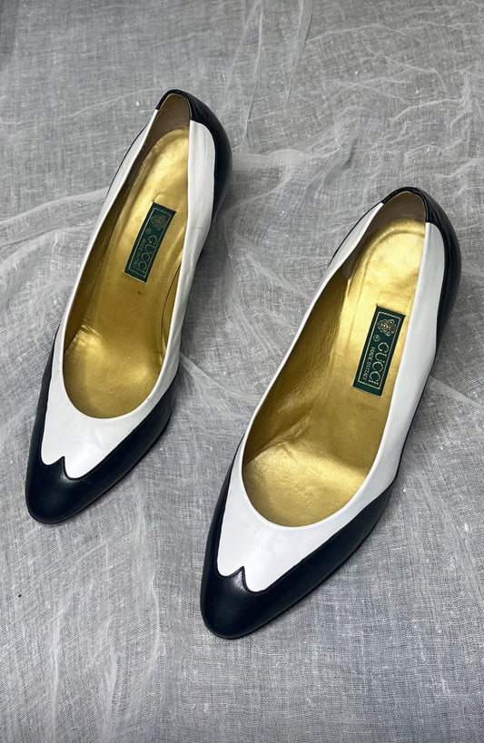 Vintage Gucci Black and White Pumps, 1980s